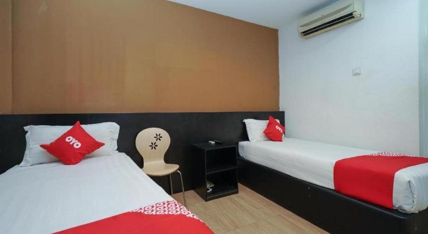 Oyo 90106 Sindbad Hotel Куала Лумпур Екстериор снимка